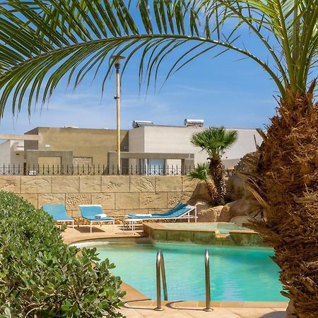 Villa & Pool Apartments In Mellieha Bay Extérieur photo