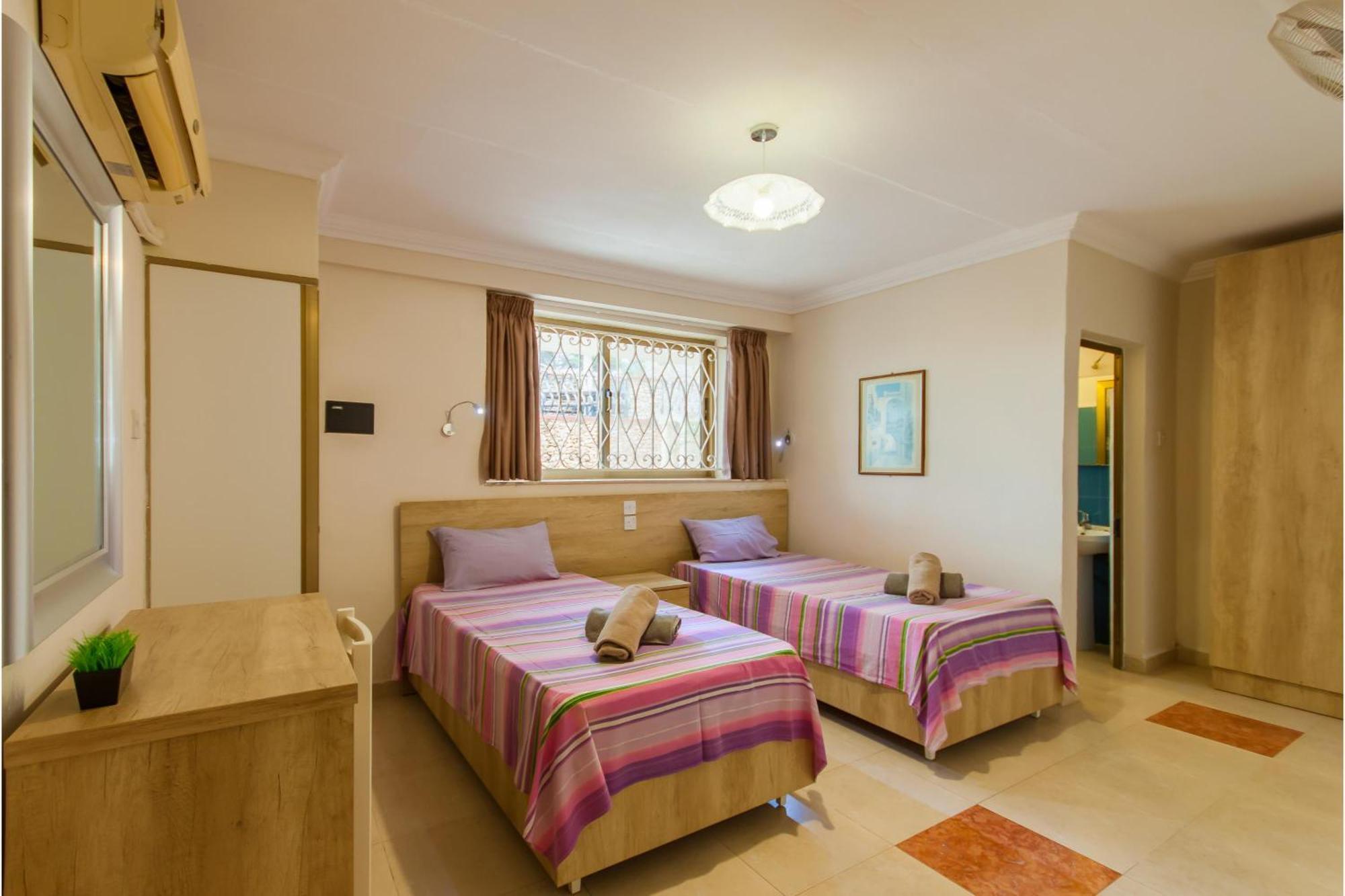 Villa & Pool Apartments In Mellieha Bay Extérieur photo