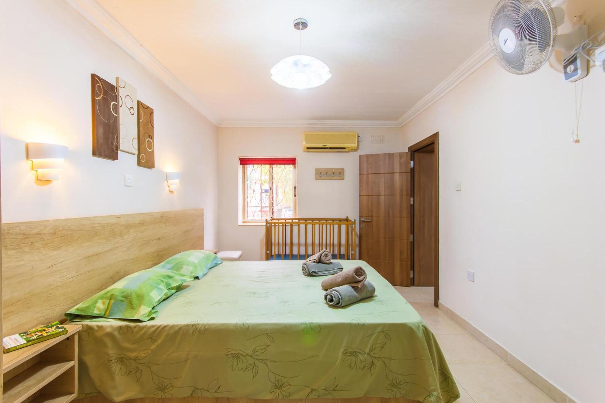Villa & Pool Apartments In Mellieha Bay Extérieur photo